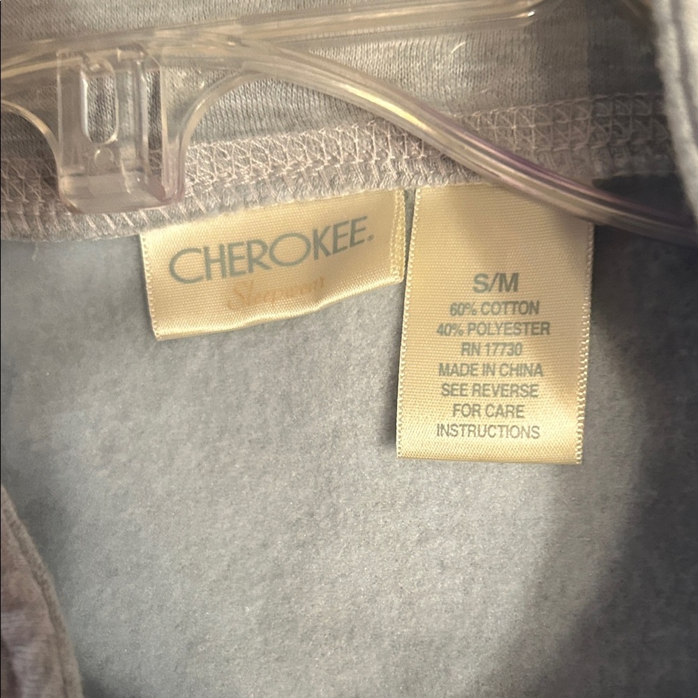 Cherokee Light Gray Full-Length Robe - Picture 8 of 9
